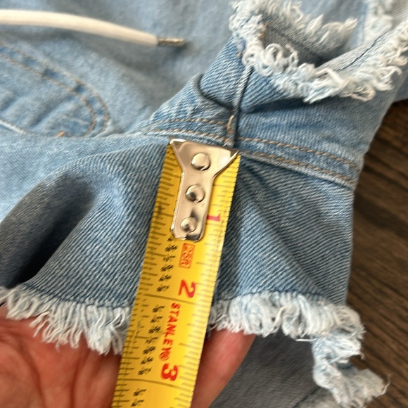 Celebrity Pink The Easy Pull On Demin Short Shorts Drawstring Shortie Size XS - Picture 12 of 17